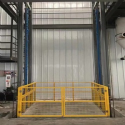 hydraulic goods lifts