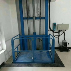 mini cargo elevator for warehouse